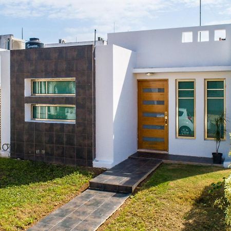 Вилла Casa Moderna En Segura Residencial Hacienda Четумаль Экстерьер фото